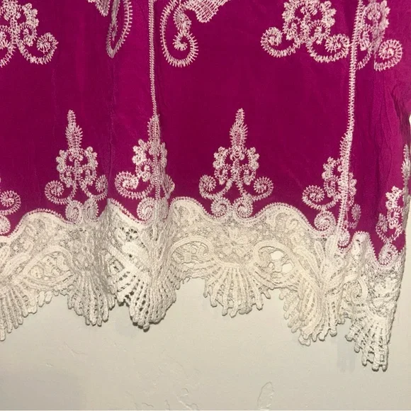 Ultra Pink Magenta Lace Embroidered Blouse 3/4 Sleeve Sz Small - Picture 2 of 5
